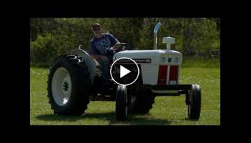 Tractor Built in England! The David Brown 880