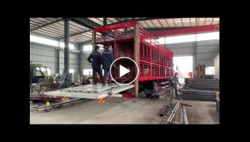 Livestock transport truck , pig transport truck