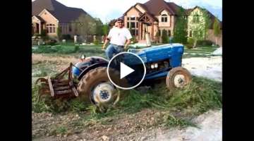 1965 Ford 2000 Tractor Stuck in the muck