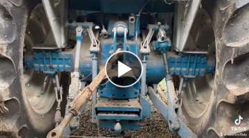 Ford 7000 1971 tractor