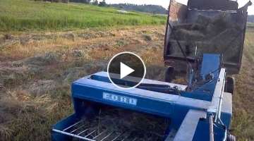 Baling hay with Ford 532 baler and Ford 7000