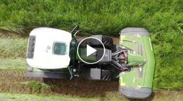 Fendt 211 Vario S3 mowing hay with Fendt Slicer FPV2940 front drum mower