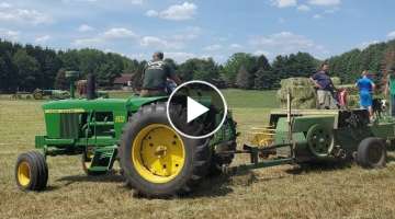 John Deere 4020 baling hay first cutting 2021